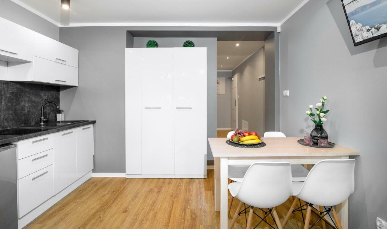 Apartamenty Szafir Stegna 斯蒂格纳 外观 照片
