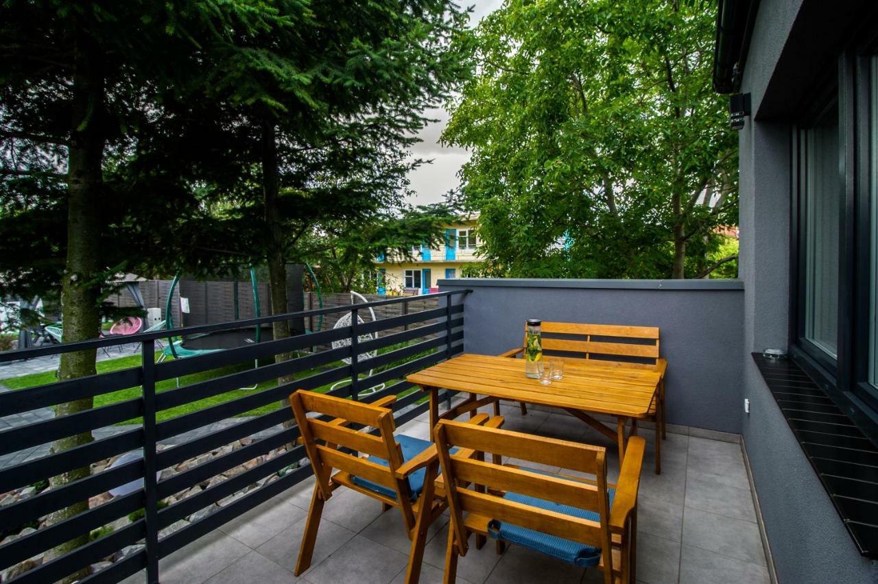 Apartamenty Szafir Stegna 斯蒂格纳 外观 照片